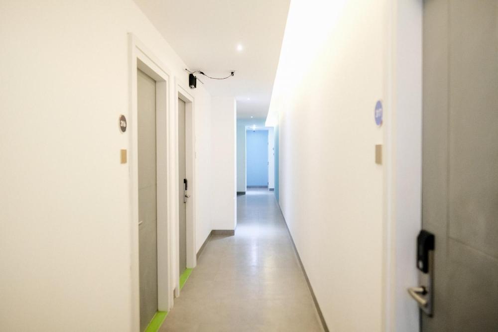 sans hotel roxy jakarta