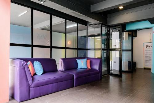 sans hotel roxy jakarta