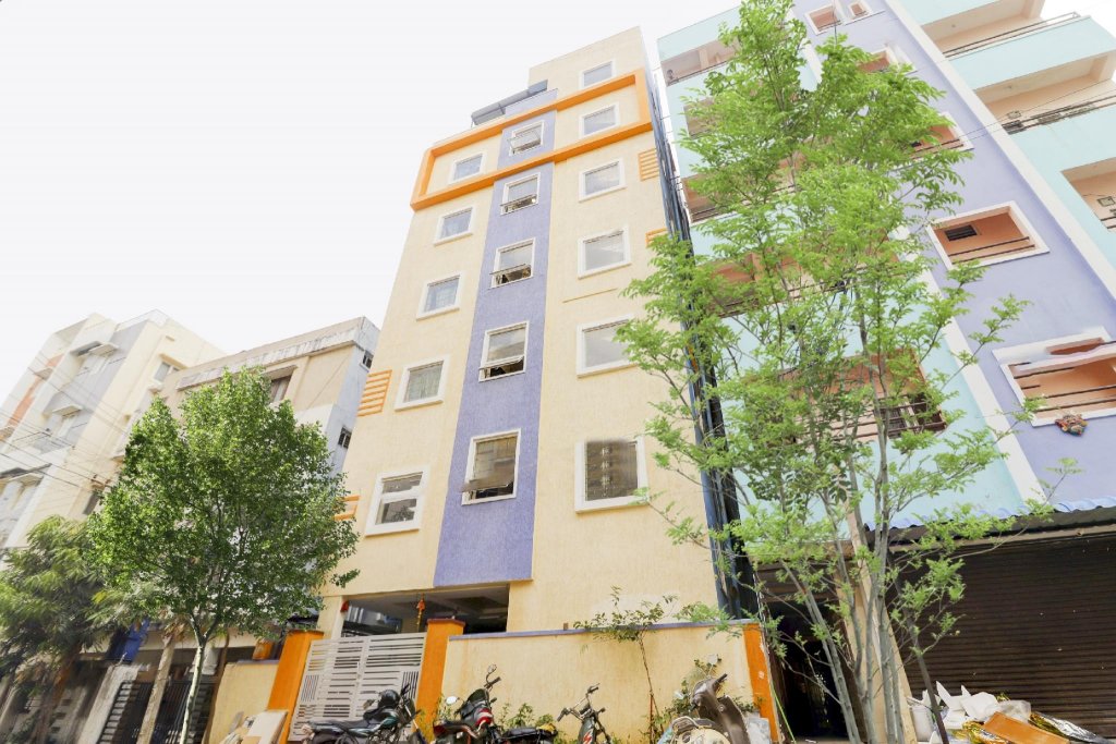 Super Collection O Gachibowli,Chanda Nagar>>Hyderabad,3 star