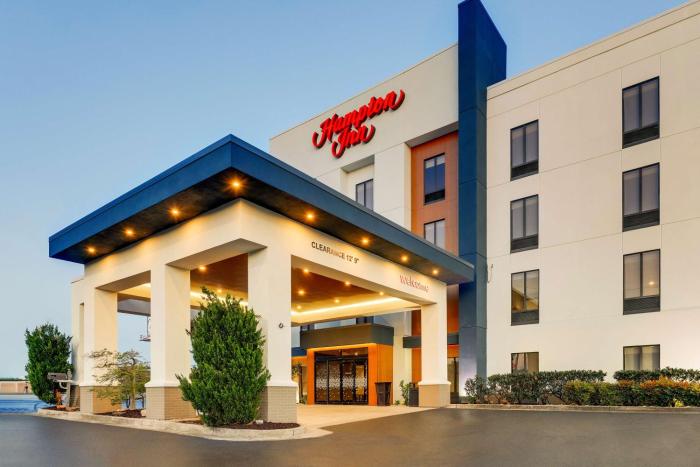 hampton inn cumming