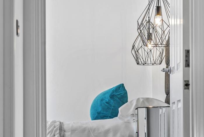 pochin house collections