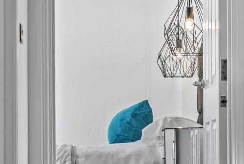 pochin house collections