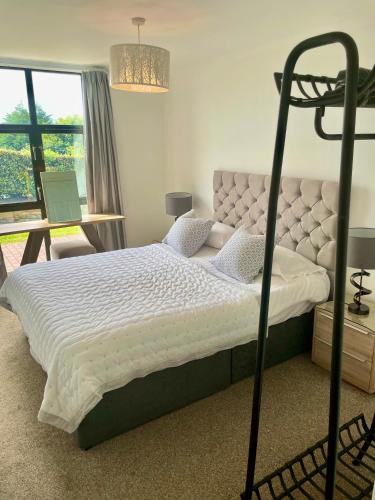 pochin house collections