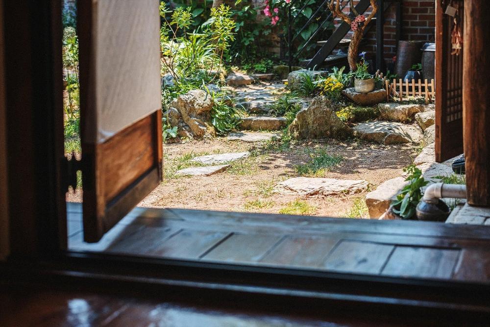 jeonju hanokmaeul eosahwa