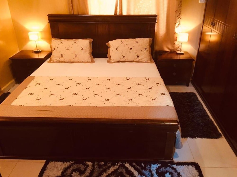 charming 2 bed house in brusubi close to the turn