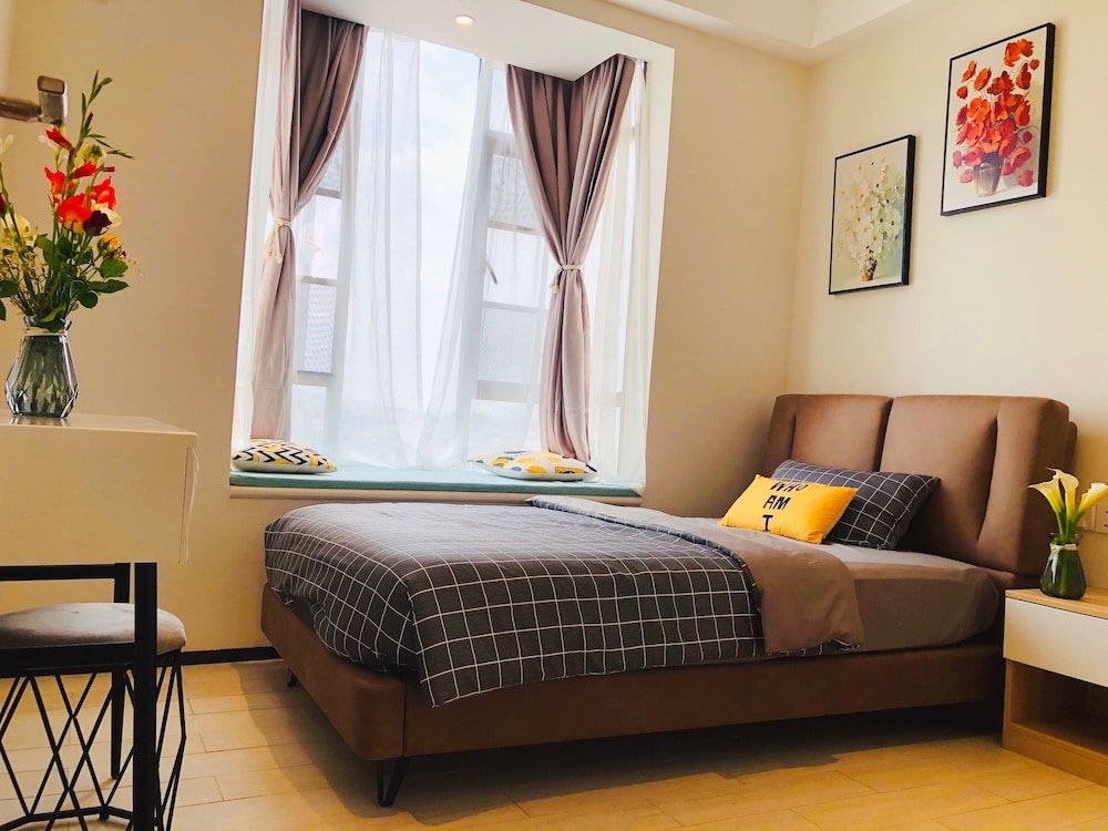 rose garden private apartment by link