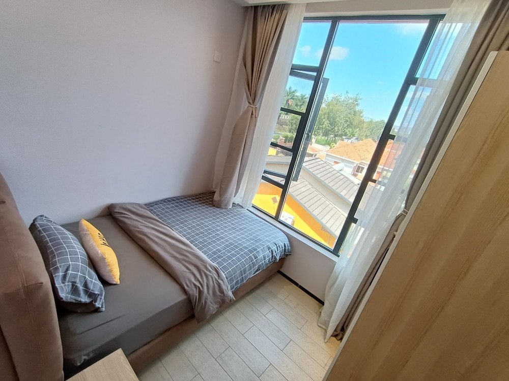 rose garden private apartment by link