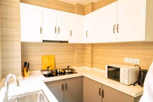 rose garden private apartment by link