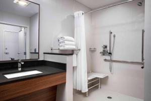 fairfield inn and suites by marriott lewisburg