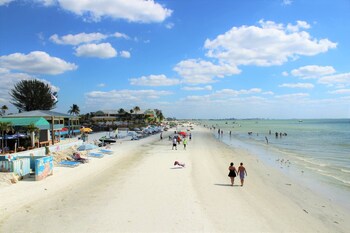 fort myers beach