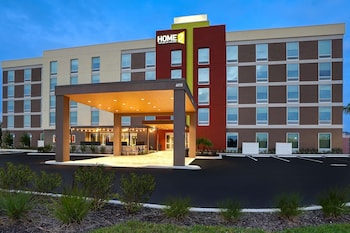 home2 suites by hilton lakewood ranch