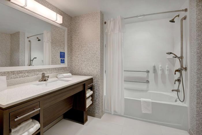 home2 suites by hilton lakewood ranch