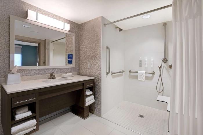home2 suites by hilton lakewood ranch