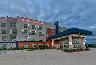 hampton inn and suites port lavaca