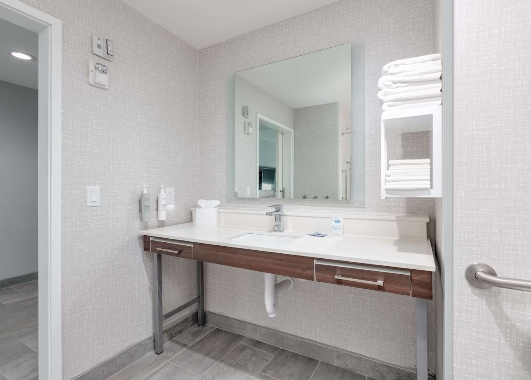 hampton inn and suites port lavaca