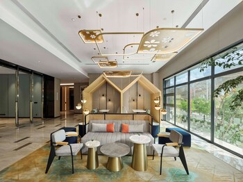 Hilton Garden Inn Lhasa,,3 star