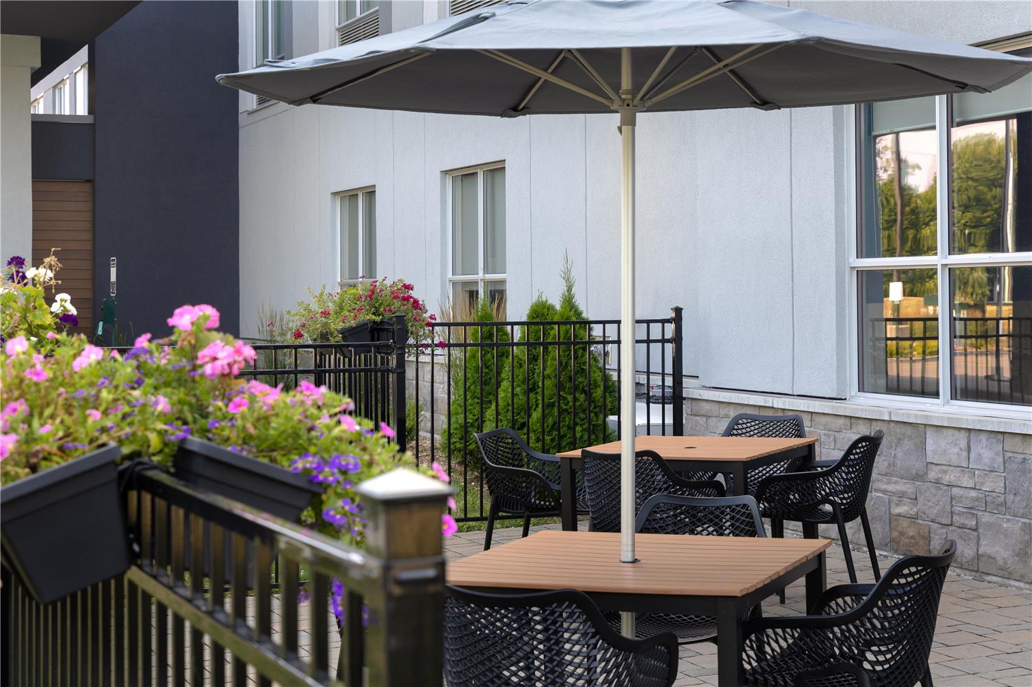 hampton inn by hilton cornwall