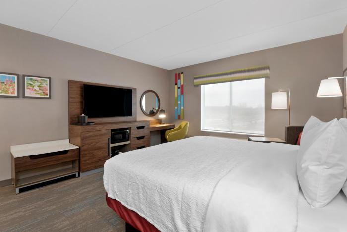 hampton inn by hilton cornwall