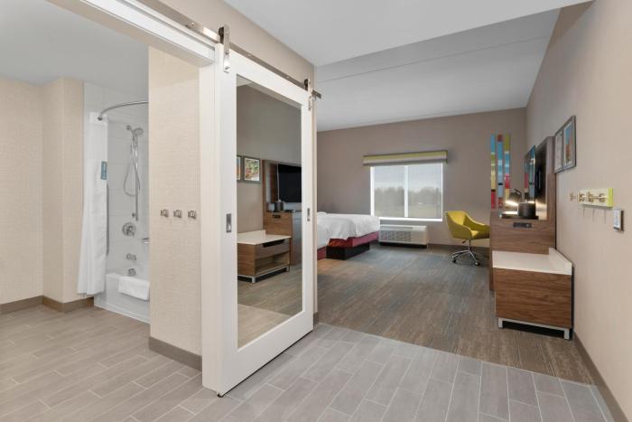 hampton inn by hilton cornwall