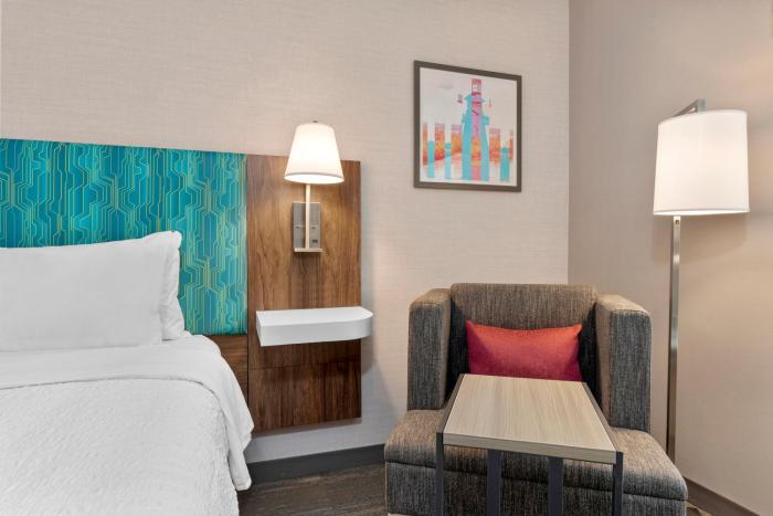 hampton inn by hilton cornwall