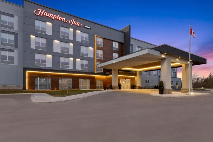 hampton inn by hilton cornwall