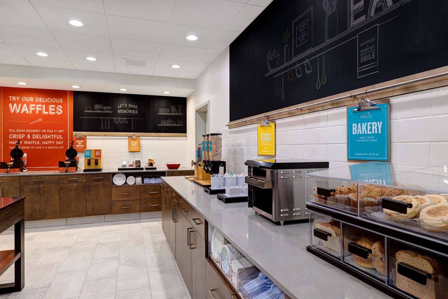 hampton inn and suites marina