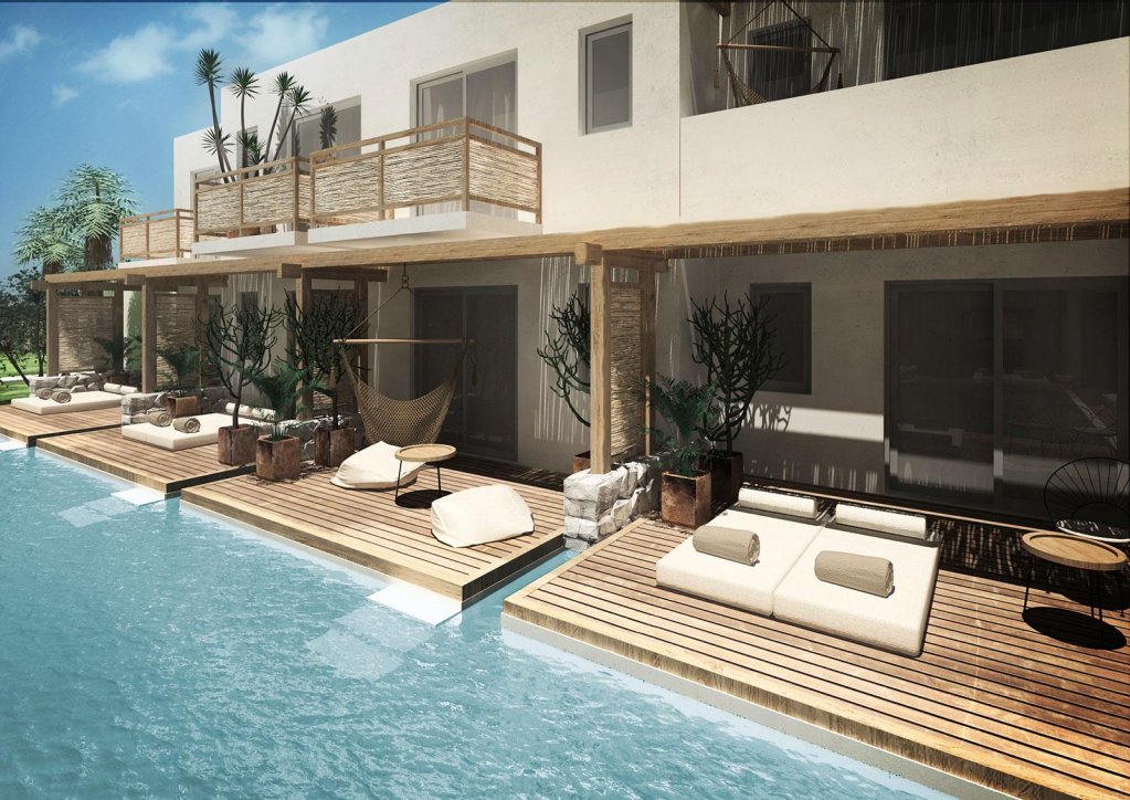 paralos lifestyle beach