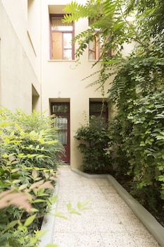 gatto perso luxury apartments