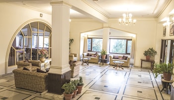 royal jardin whistling pines resort