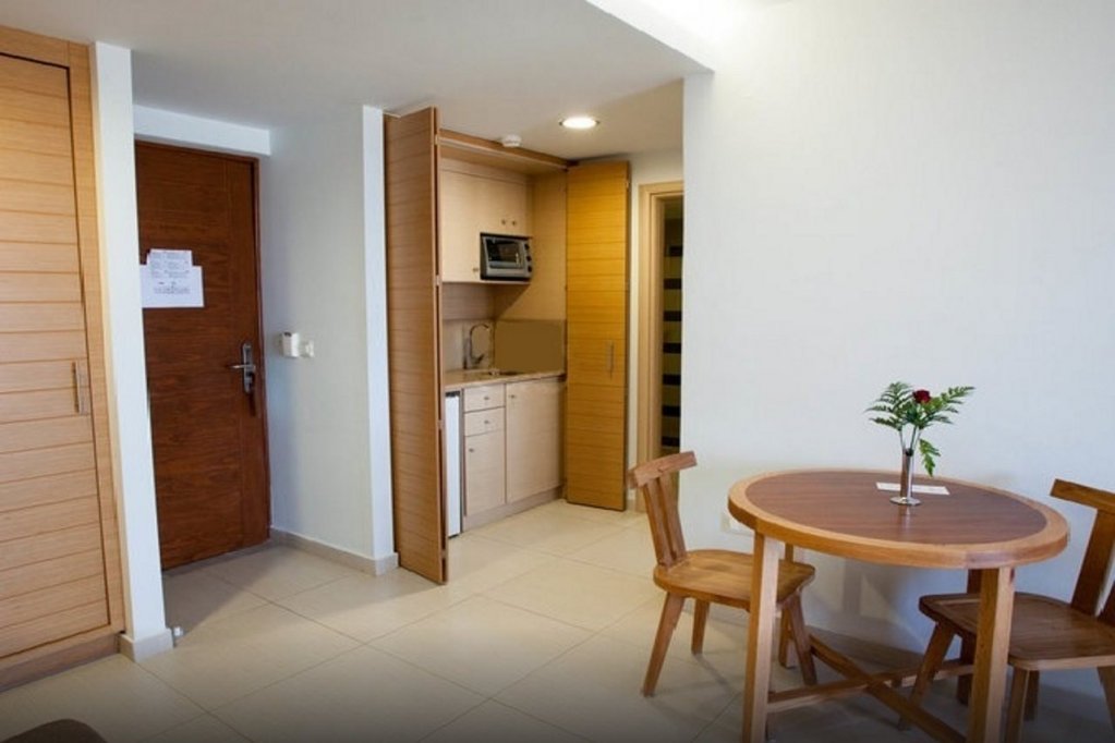 iolida beach by smile hotels