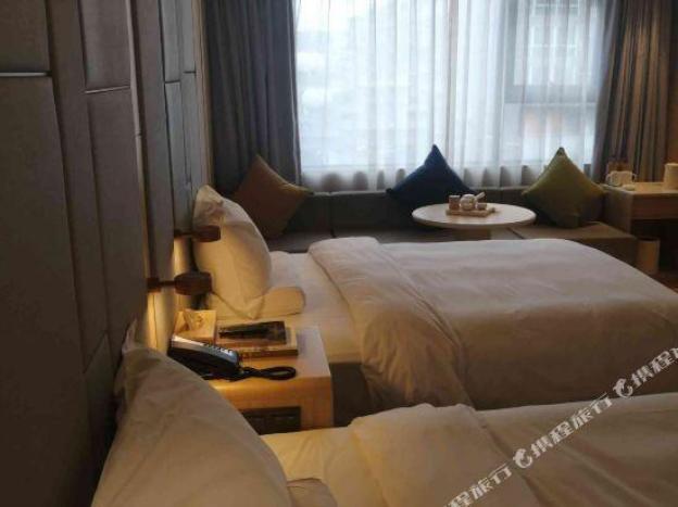 ji hotel hancheng future city branch