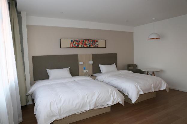 hanting hotel manzhouli beihu park