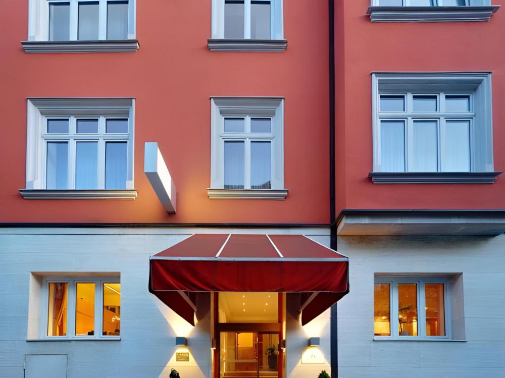 hotel adria munchen