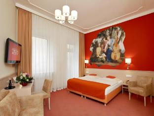 hotel adria munchen