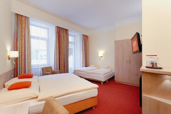 hotel adria munchen