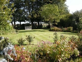 Motts Cottage,,4 star