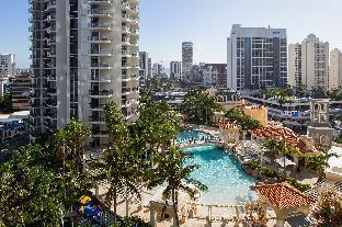 chevron renaissance 3 bed apartment by vaun