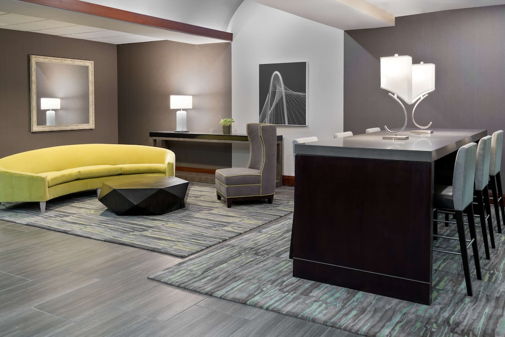 embassy suites by hilton dallas park central area