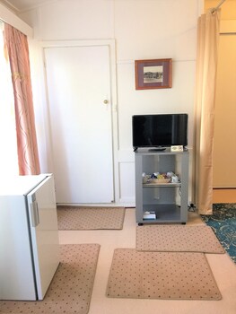 clarendon motel and guesthouse