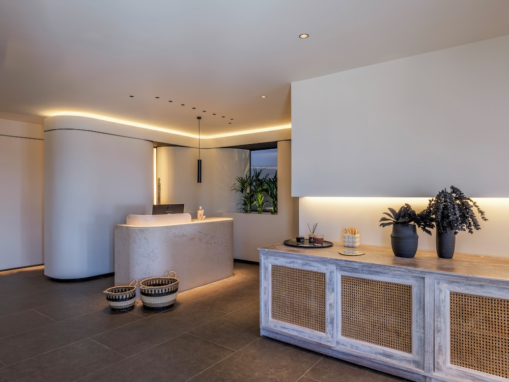 yalos hotel sunset view