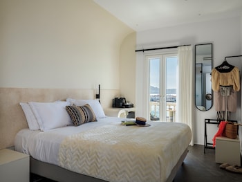 yalos hotel sunset view