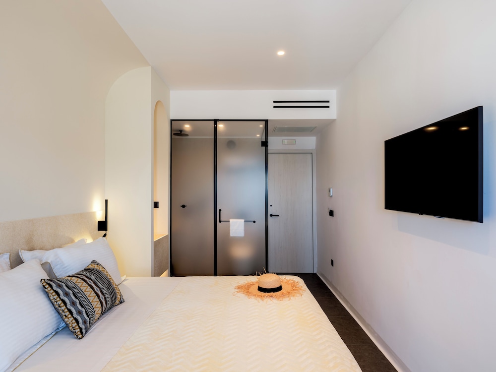 yalos hotel sunset view