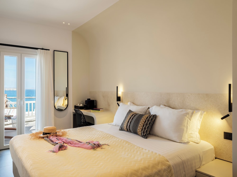 yalos hotel sunset view