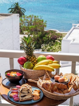 mykonos