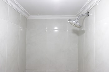pleasant and trendy 2br apartment at jarrdin cihampelas near cihampelas walk by travelio