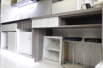 pleasant and trendy 2br apartment at jarrdin cihampelas near cihampelas walk by travelio