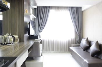 pleasant and trendy 2br apartment at jarrdin cihampelas near cihampelas walk by travelio
