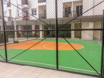 pleasant and trendy 2br apartment at jarrdin cihampelas near cihampelas walk by travelio