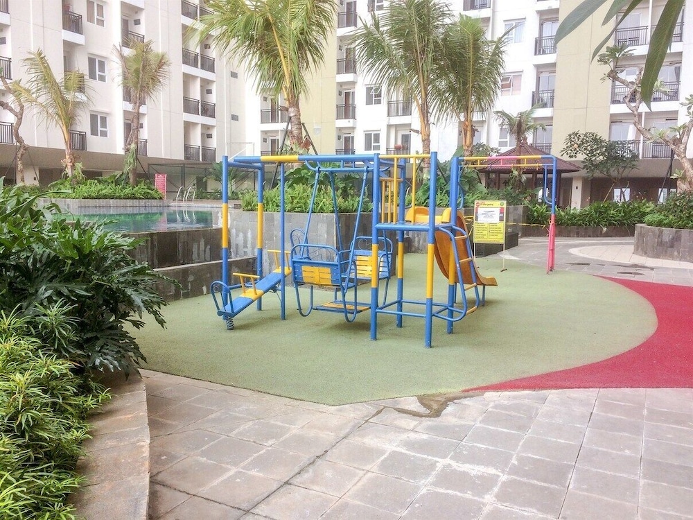 pleasant and trendy 2br apartment at jarrdin cihampelas near cihampelas walk by travelio