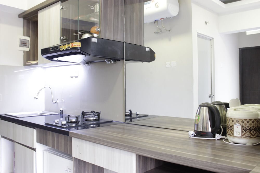 pleasant and trendy 2br apartment at jarrdin cihampelas near cihampelas walk by travelio